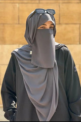 Matching Nikaab